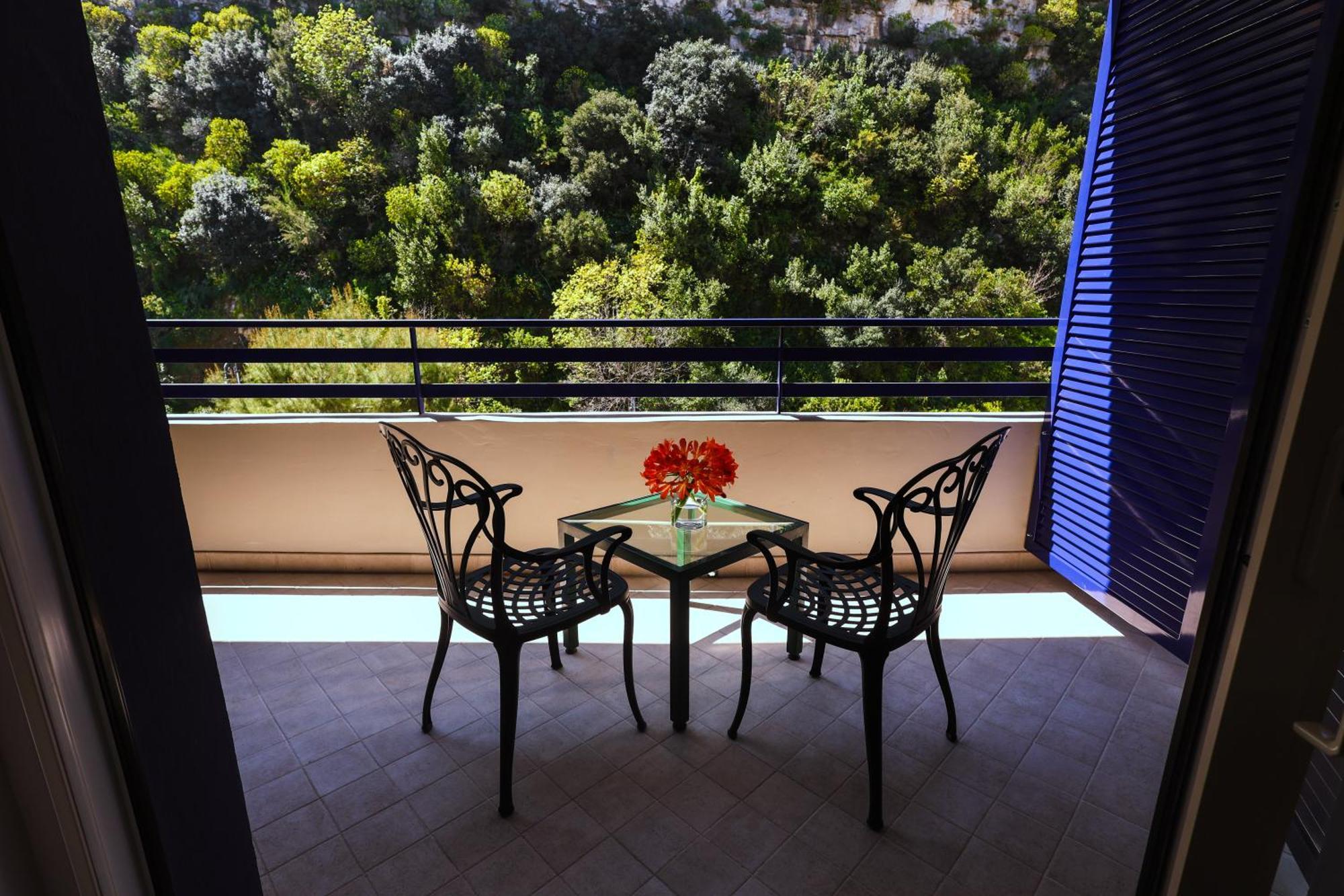 Hilton Sorrento Palace Екстериор снимка
