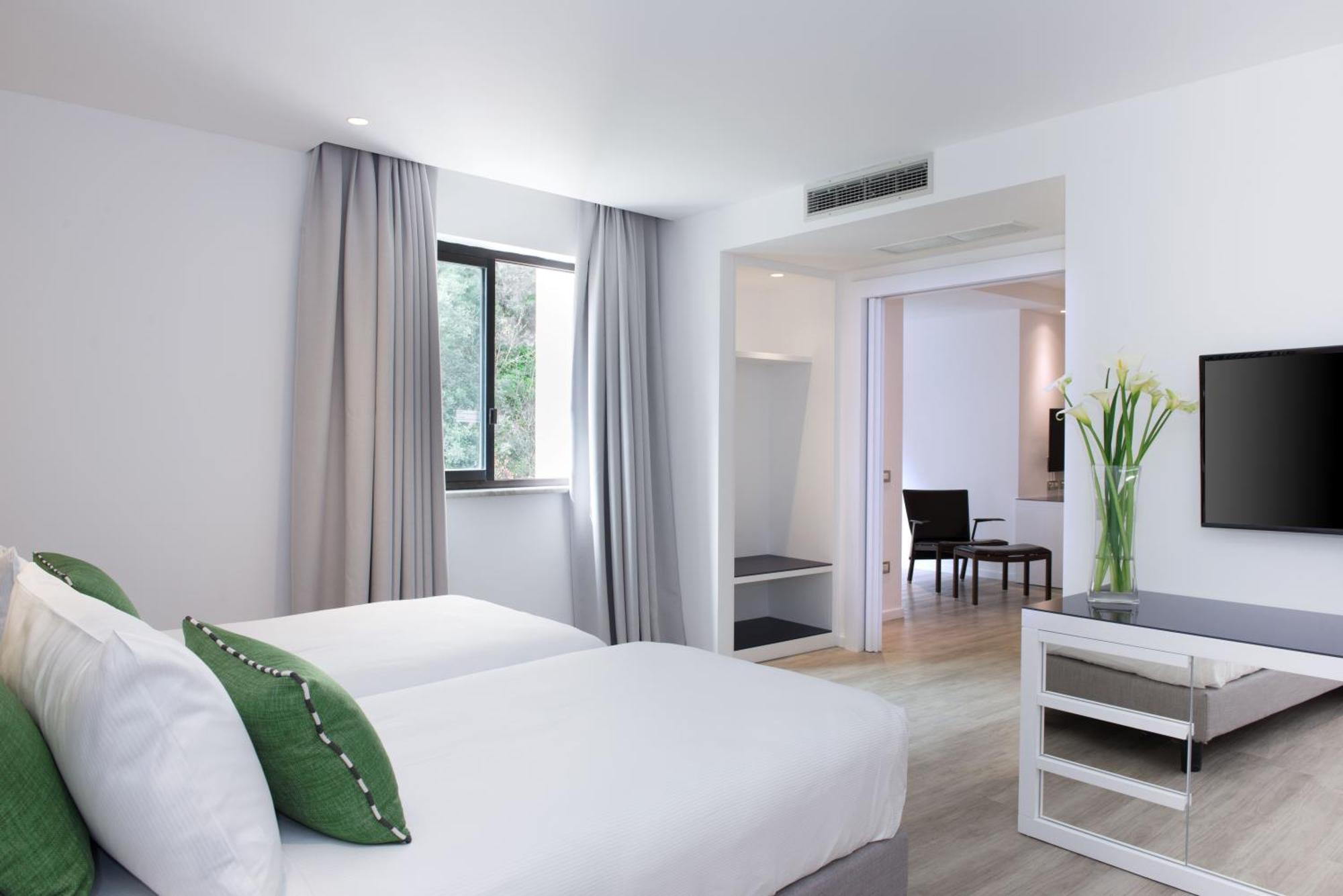 Hilton Sorrento Palace Екстериор снимка